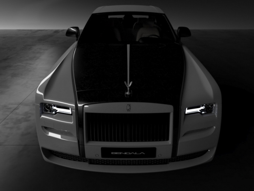 Los magníficos Rolls-Royce de fibra de carbono