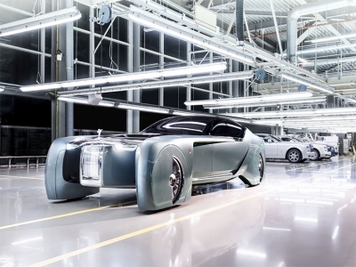 Rolls-Royce presentó su modelo más futurista: el fascinante 103EX