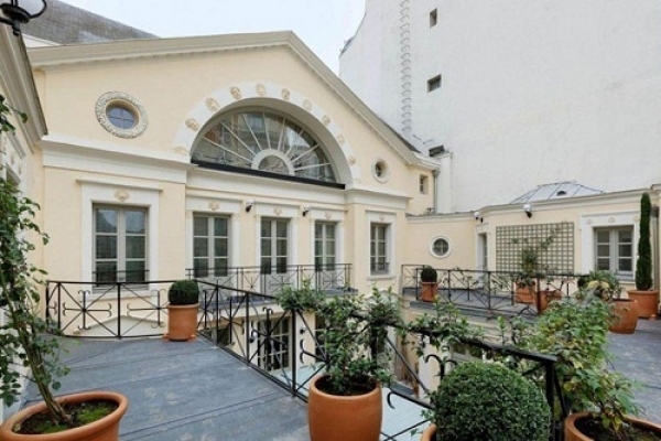 Gerard Depardieu vende su gran mansion