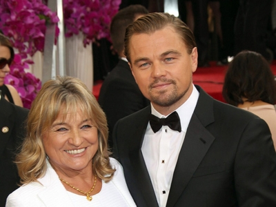 Leonardo DiCaprio le regaló un glamoroso bolso Chanel  a su madre