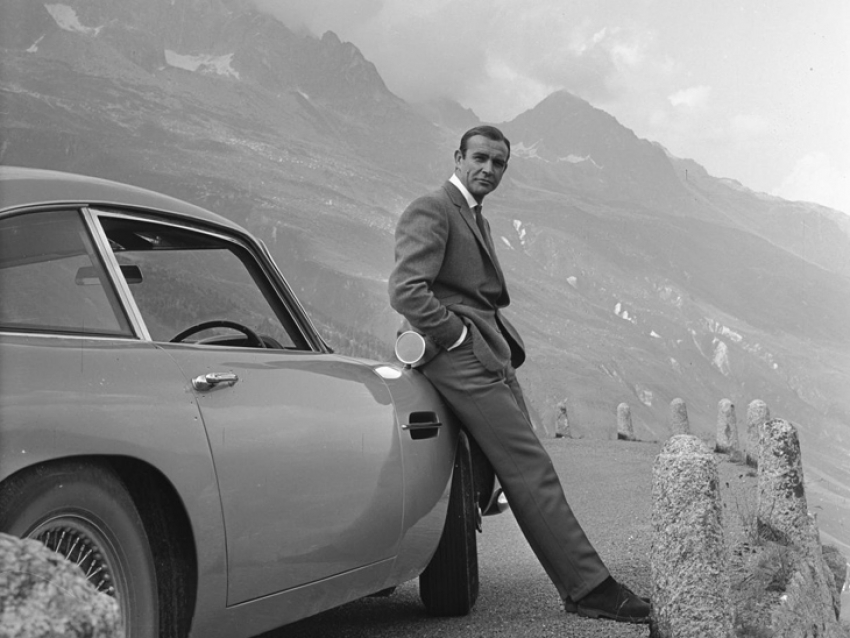 Aston Martin volverá a vender el DB5 de James Bond a 3 millones de euros cada uno