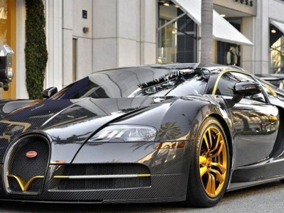 Un genial Bugatti Veyron Mansory Línea Vincerò D’oro en venta