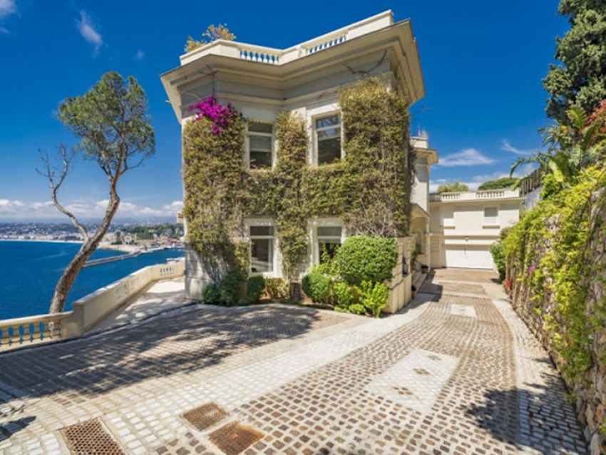Venden una fabulosa mansión de James Bond en Niza